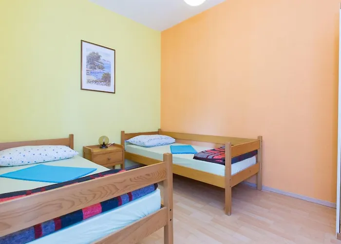 Lägenhet Fuer 4 Personen Ca- 75 M² In Punat- Adriakues By Interhome *