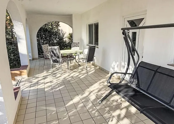 Fuer 4 Personen Ca- 75 M² In Punat- Adriakues By Interhome *