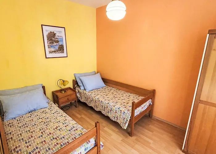 Lägenhet Fuer 4 Personen Ca- 75 M² In Punat- Adriakues By Interhome Punat